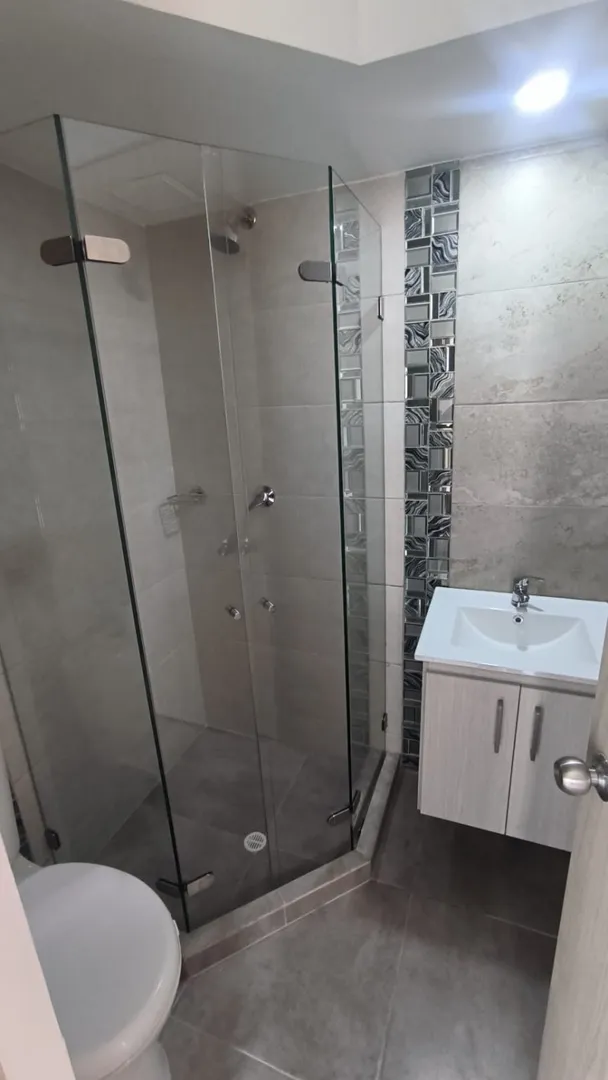 3 habitaciones apartamento de 50m² en Mosquera