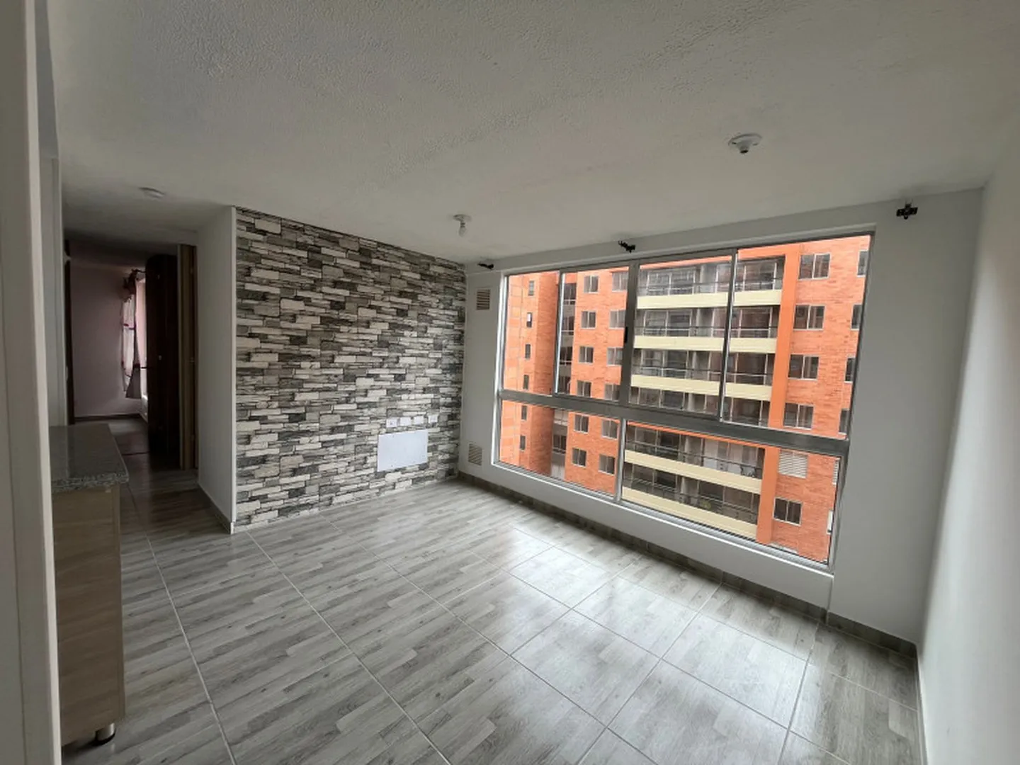 3 habitaciones apartamento de 50m² en Mosquera